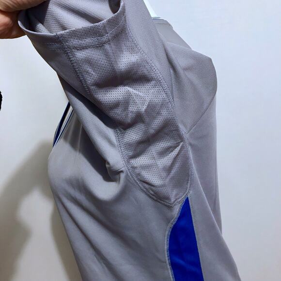 Adidas NWOT NBA Heather Grey, White and Blue Jersey Women XL - Picture 7 of 14